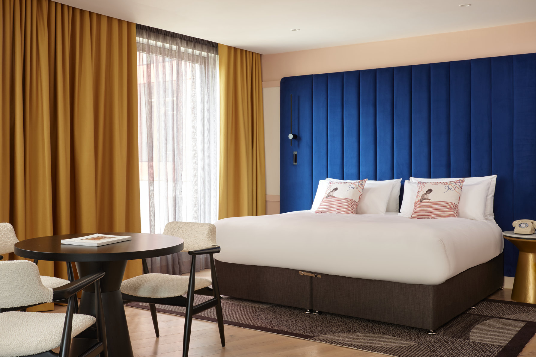 Hotel Indigo GLOUCESTER - THE FORUM by IHG - Tap to explore photos