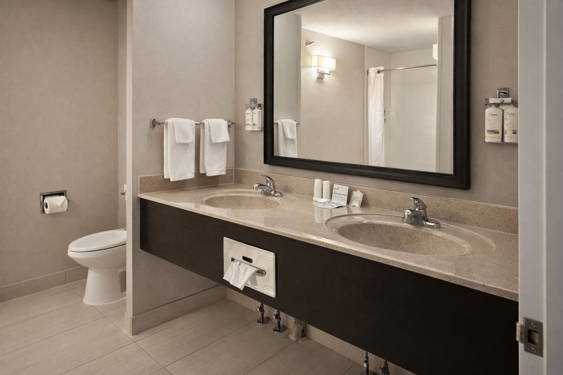 Holiday Inn Express & Suites Winner, an IHG Hotel - Tap to explore photos