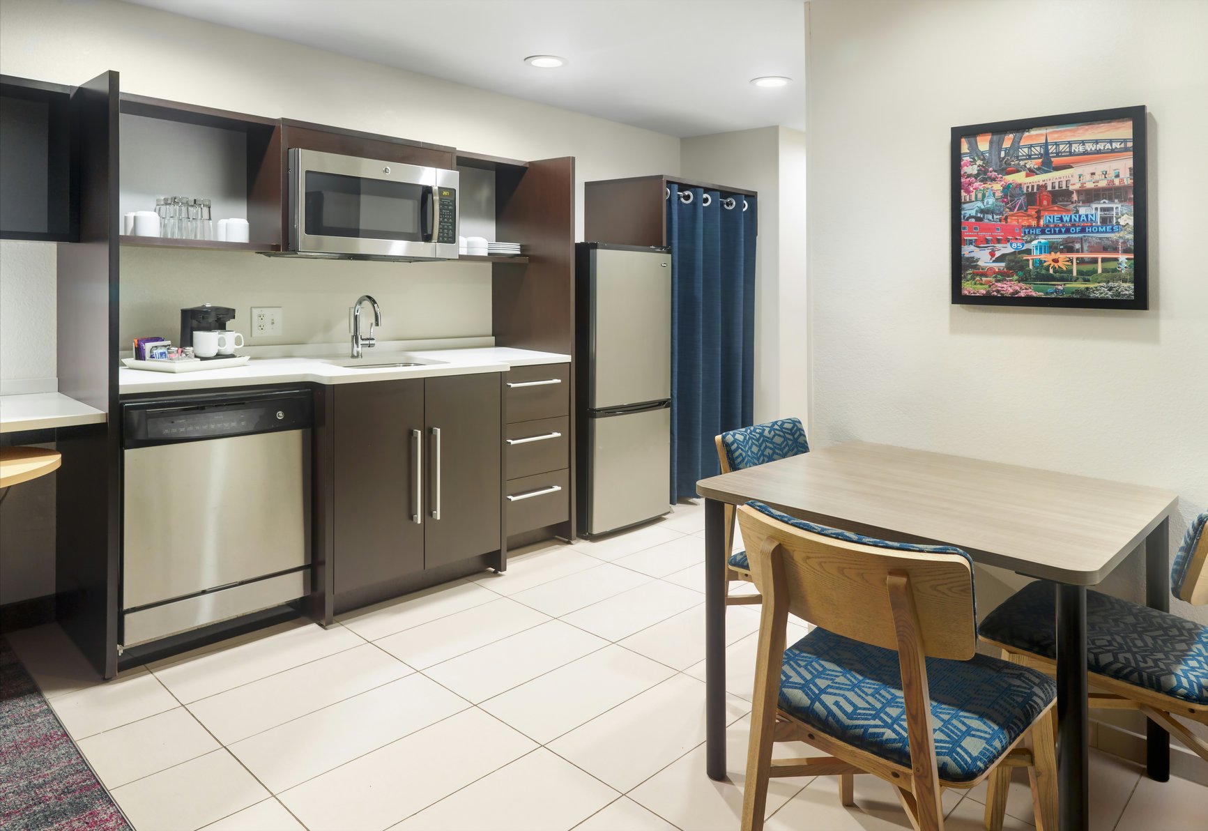 Home2 Suites Newnan - Tap to explore photos