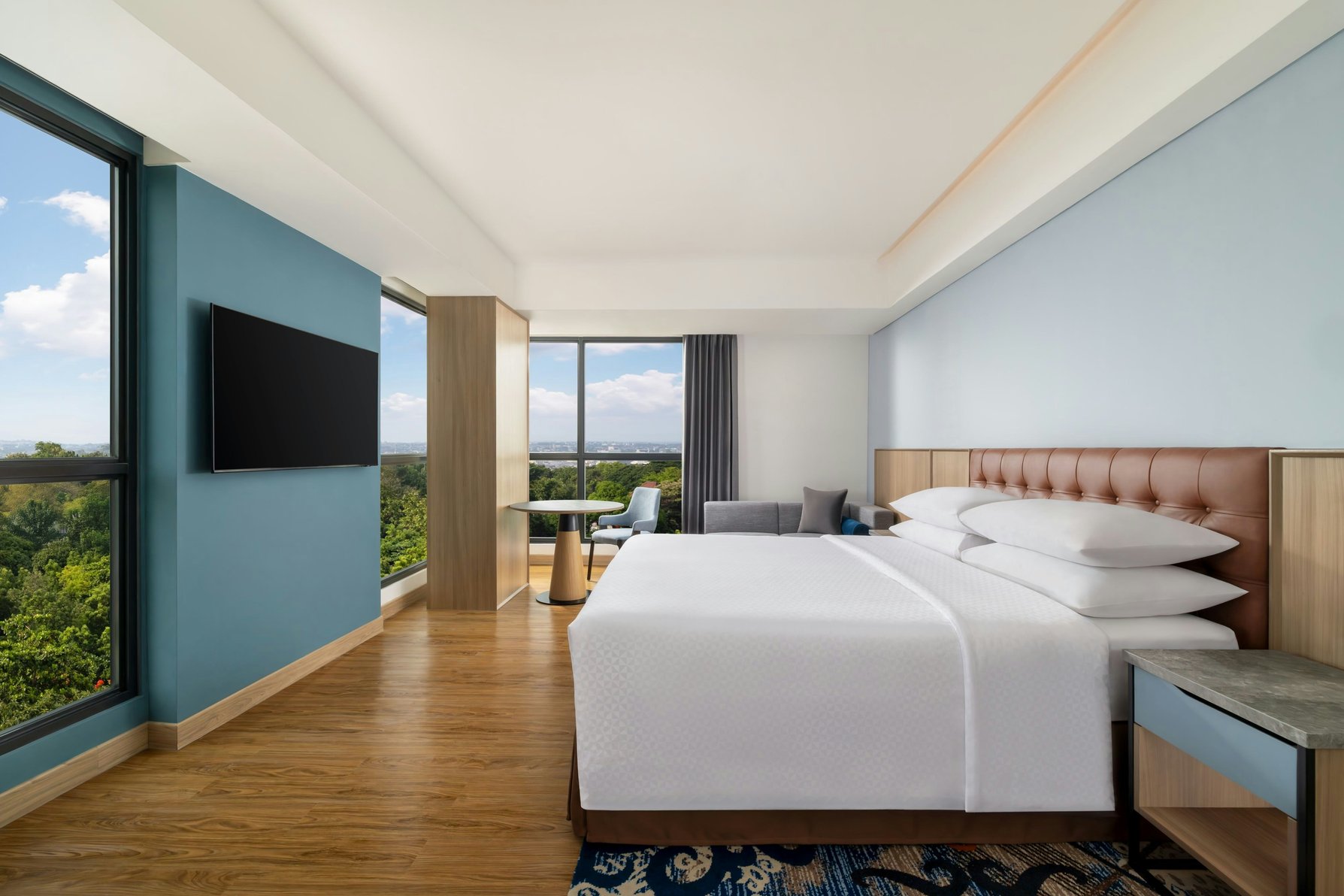 Four Points by Sheraton Pontianak - Tap to explore photos