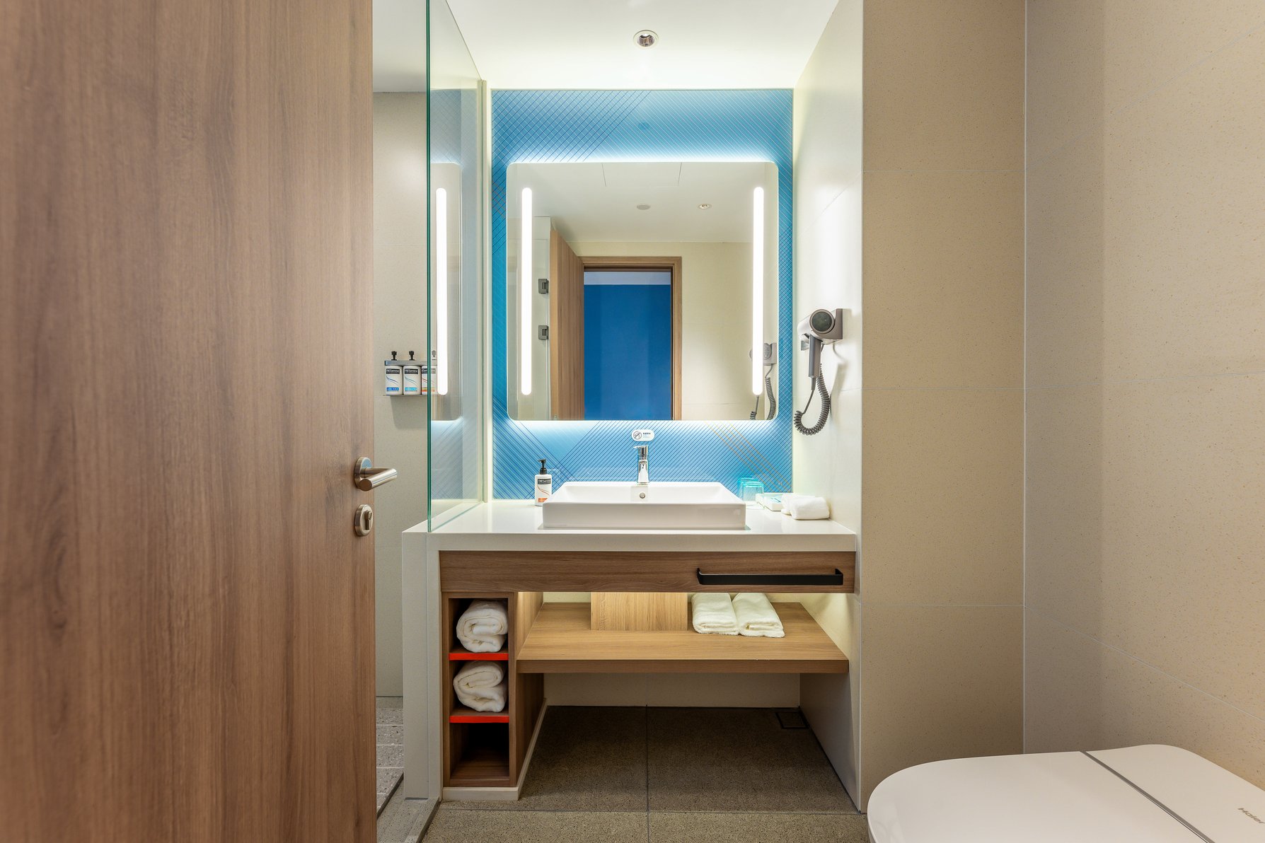 Holiday Inn Express HEFEI FTZ - Tap to explore photos