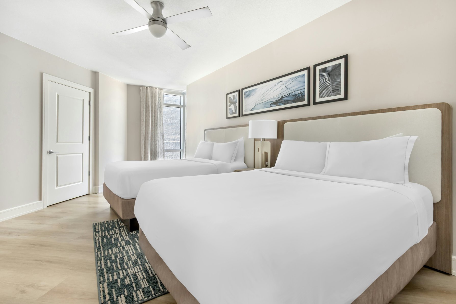 Ocean 22 By Hilton Grand Vacations - Tap to explore photos