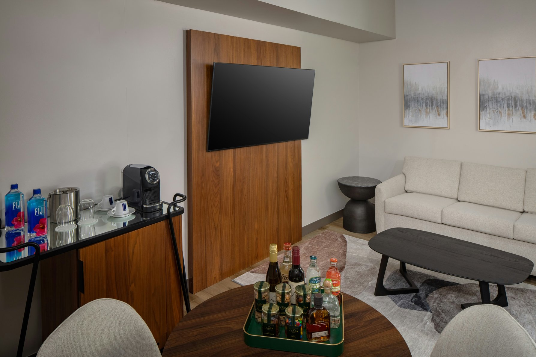 Nylo Dallas Plano Hotel, Tapestry Collection by Hilton - Tap to explore photos