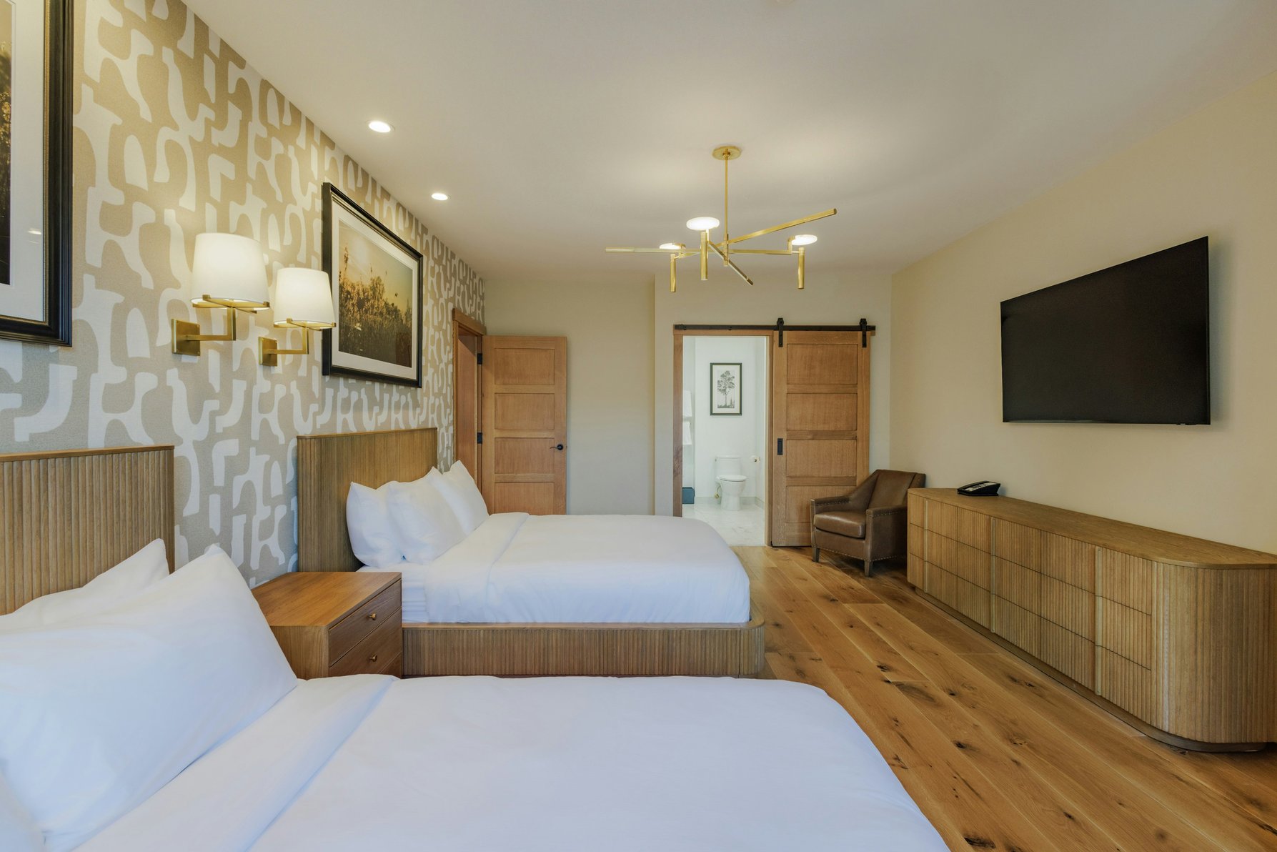 Skaneateles Fields Resort & Spa, Curio Collection by Hilton - Tap to explore photos