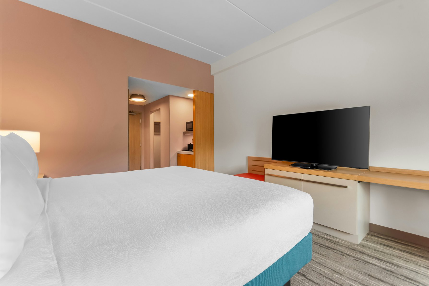 Hilton Garden Inn Destin Commons - Tap to explore photos
