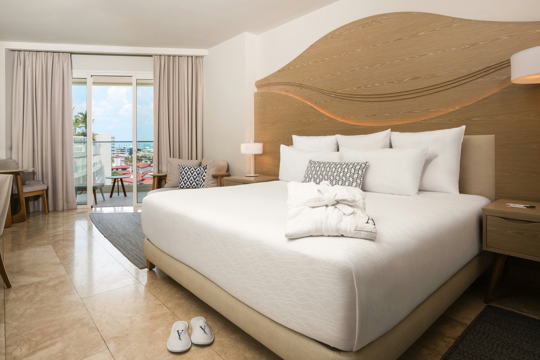 Amare Cancun Adults Only All-Inclusive Resort, Curio by Hilton - Tap to explore photos