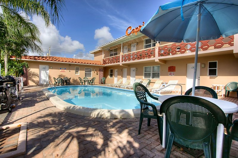 Hollywood Beach Suites Hostel Hotel Hollywood Fl Hollywood Beach Suites Hostel Hotel Hollywood Fl