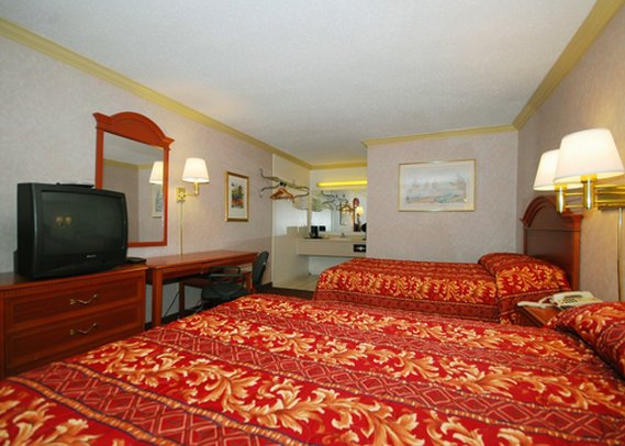 Econo Lodge - New Castle, DE