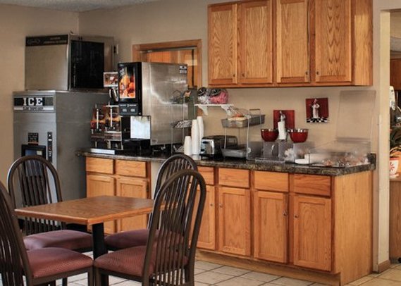 Econo Lodge - Le Mars, IA