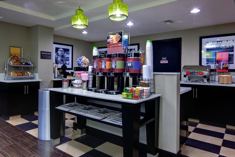 Hampton Inn & Suites Hermosa Beach - Hermosa Beach, CA