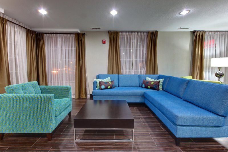 Hampton Inn & Suites Hermosa Beach - Hermosa Beach, CA