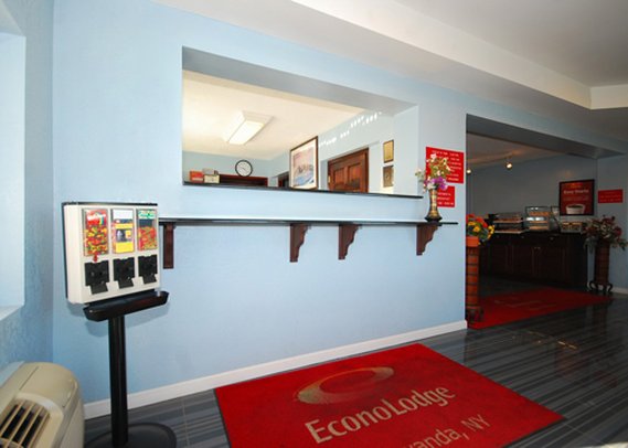 Econo Lodge - Tonawanda, NY