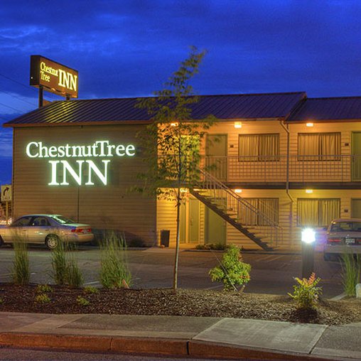 Chestnut Tree Inn Portland Mall 205 Motel - Portland, OR