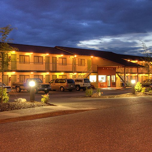 Chestnut Tree Inn Portland Mall 205 Motel - Portland, OR