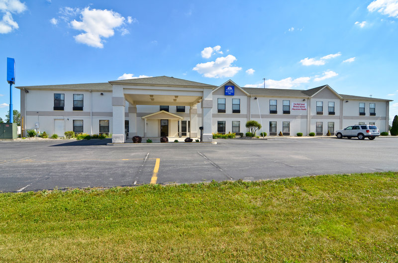 Americas Best Value Inn - Warren, IN