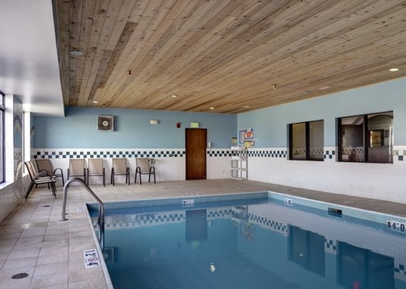 Quality Inn - Peru, IL