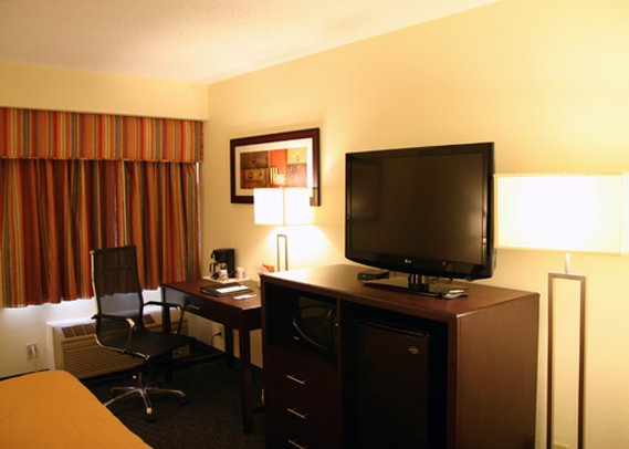 Comfort Inn Trevose - Feasterville-Trevose, PA