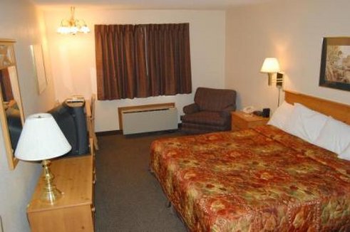 River Lodge - Pierre, SD