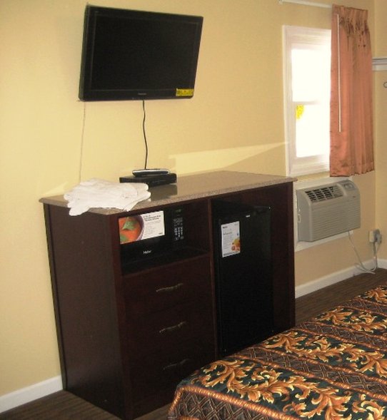 Scottish Inn - Wrightstown, NJ