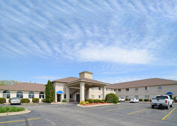 Quality Inn - Woodstock, IL