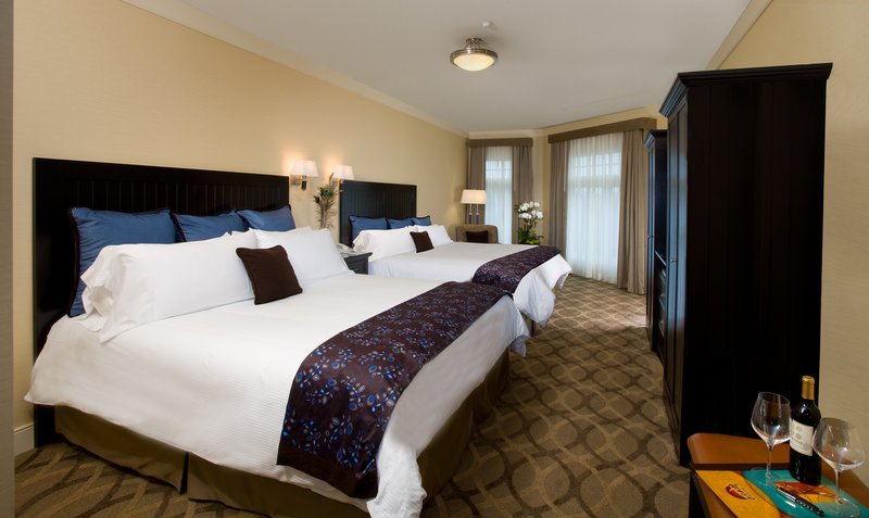 West Inn & Suites Carlsbad - Carlsbad, CA