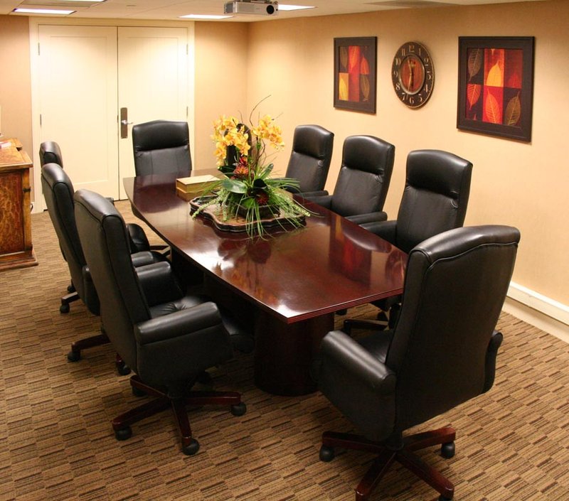 West Inn & Suites Carlsbad - Carlsbad, CA