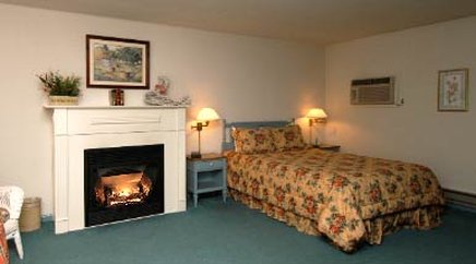 Crescent Lodge Country Inn & Restaurant - Cresco, PA