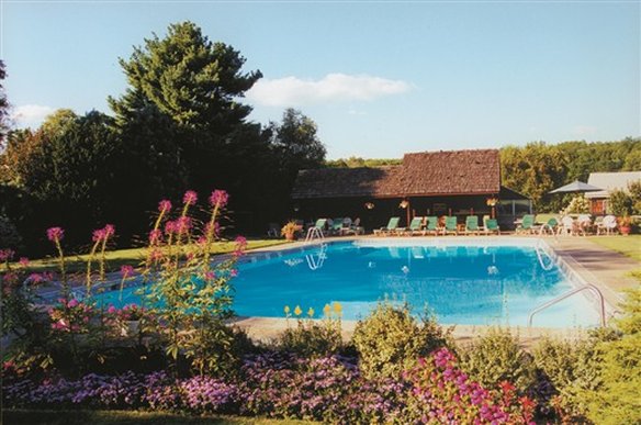 Crescent Lodge Country Inn & Restaurant - Cresco, PA