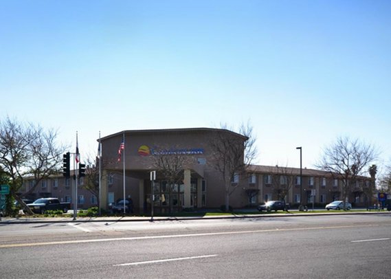 Comfort Inn - Fresno, CA