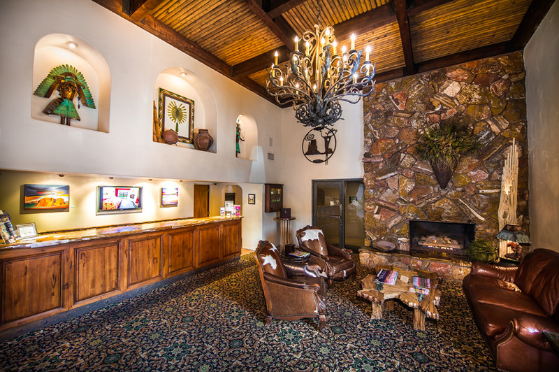 Best Western Plus Arroyo Roble Hotel & Creekside Villas - Sedona, AZ