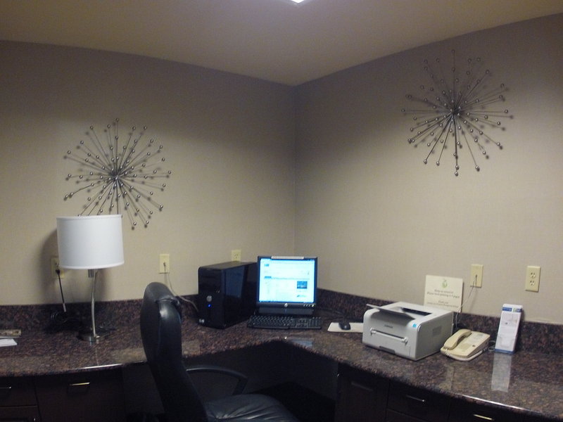Holiday Inn Express & Suites BASTROP - Bastrop, TX