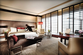 Four Seasons Hotel Pudong, Shanghai - Room