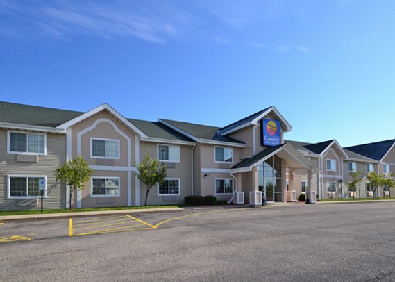 Comfort Inn & Suites DFW Airport South