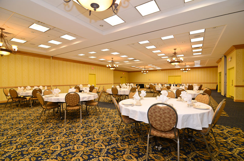 Lakefront Hotel - Manitowoc, WI