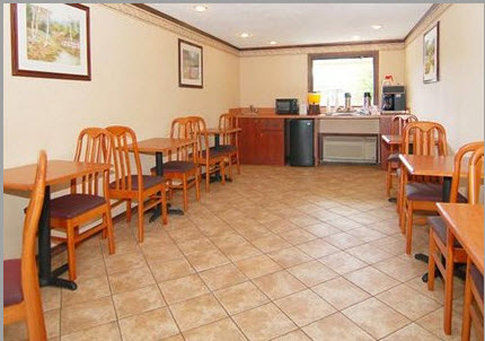 Econo Lodge - Warren, MI
