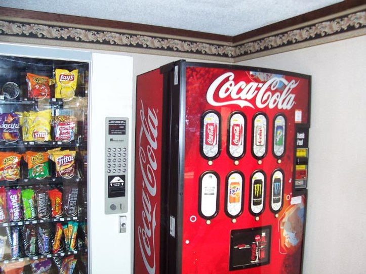 Econo Lodge - Warren, MI