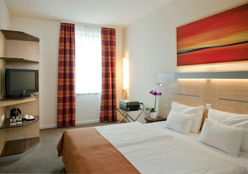 Chopin Airport Hotel Bratislava - Room