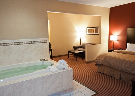 Comfort Suites - Troutdale, OR
