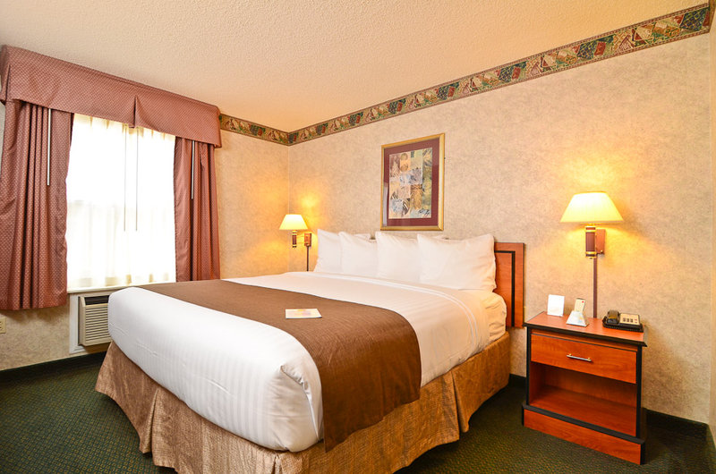 Best Western Executive Inn & Suites - Colorado Springs, CO