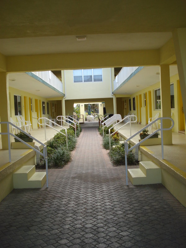 Oceanfront Resort - Bay Harbor Islands, FL