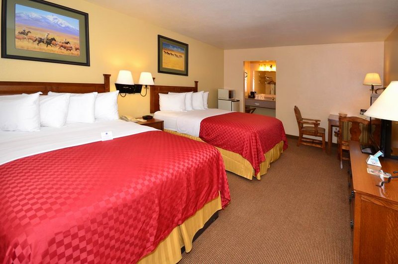 Best Western - Hallettsville, TX