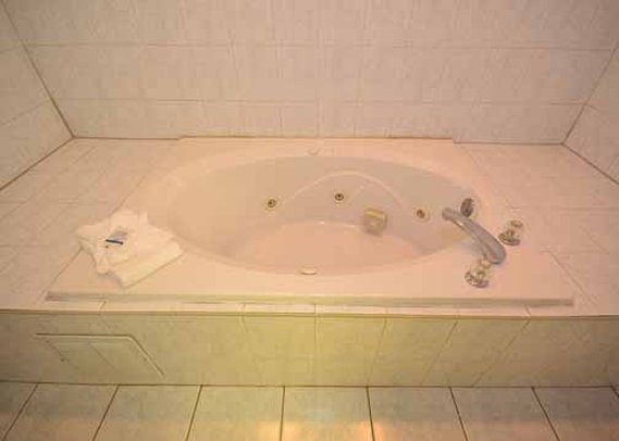 Sleep Inn - Lake Bluff, IL