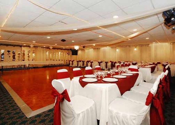 Sleep Inn - Lake Bluff, IL