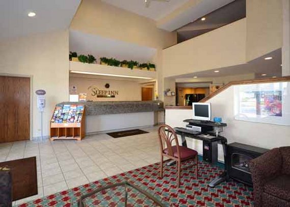 Sleep Inn - Lake Bluff, IL