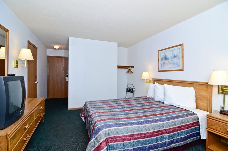 Americas Best Value Inn - Englewood, OH