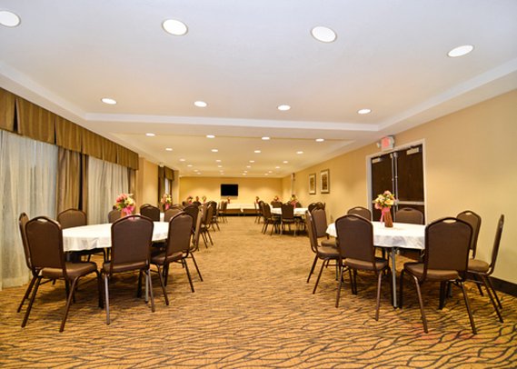 Comfort Suites Alpharetta - Alpharetta, GA