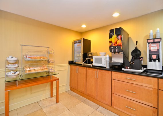 Comfort Suites Alpharetta - Alpharetta, GA