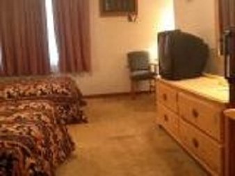Oswego Inn - Oswego, NY