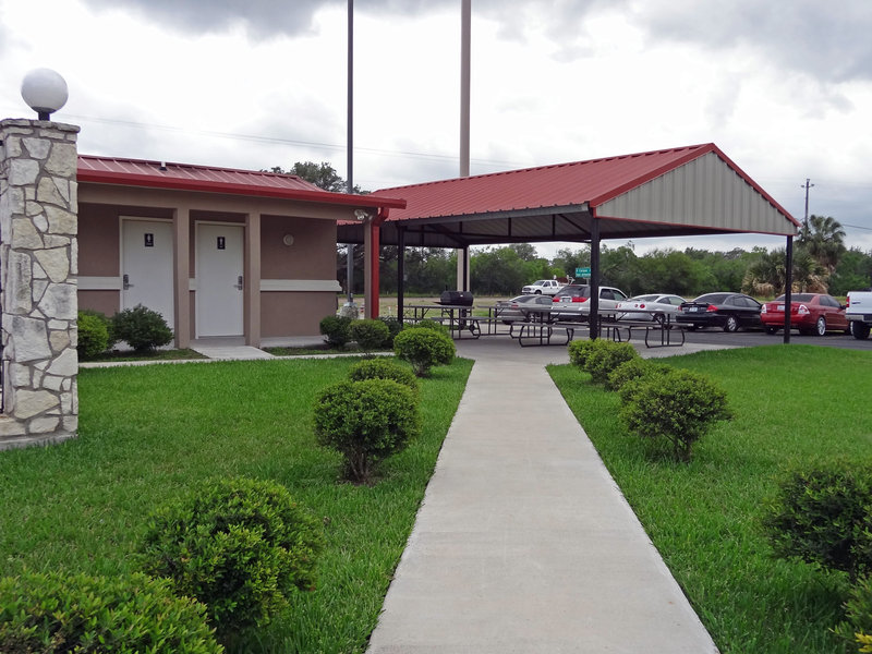 Best Western - Beeville, TX