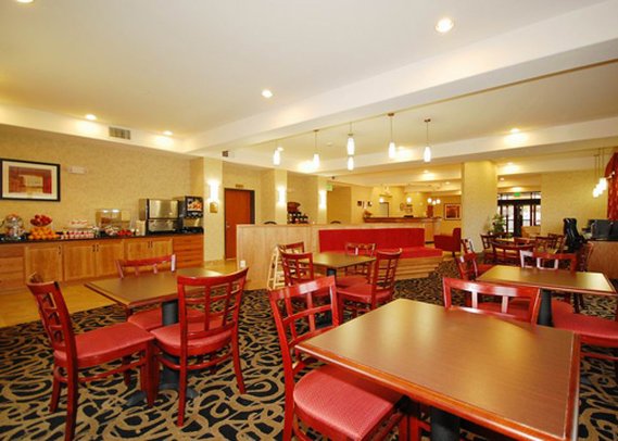 Comfort Suites-Wenatchee - Wenatchee, WA